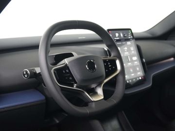 Car image 33