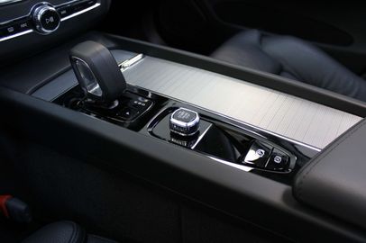 Car image 41