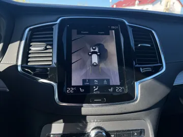 Car image 43