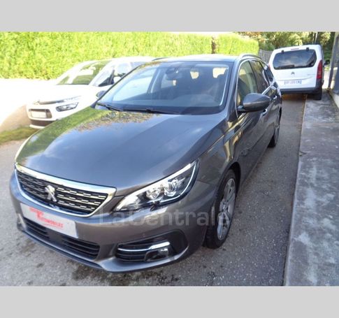 Peugeot 308 SW 1.2 PureTech 130 96 kW image number 1