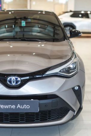 Toyota C-HR 90 kW image number 9