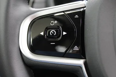 Car image 50