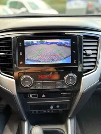 Car image 31