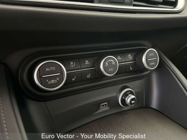 Alfa Romeo Stelvio 2.2 Diesel AT8 Q4 154 kW image number 12