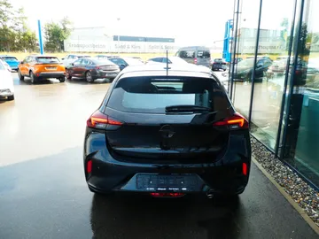 Car image 35
