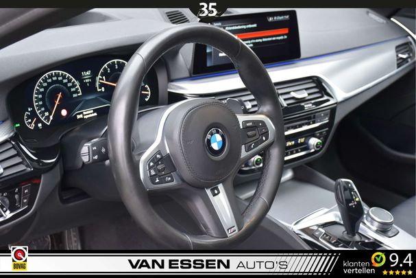 BMW 530i Touring xDrive 185 kW image number 17