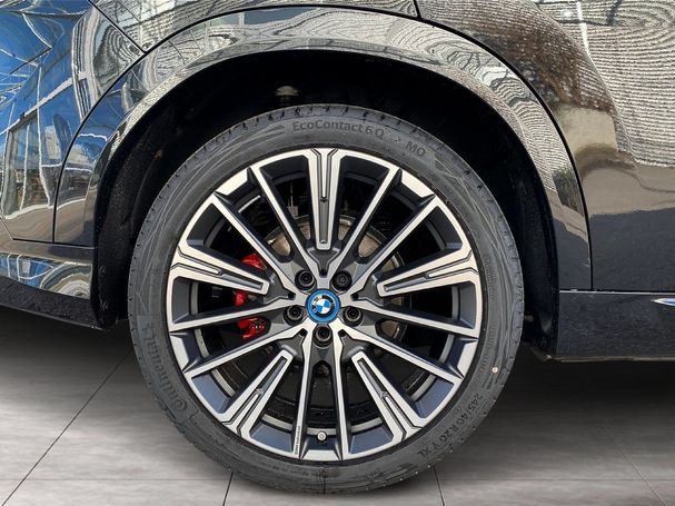 BMW iX2 xDrive30 M Sport 230 kW image number 16