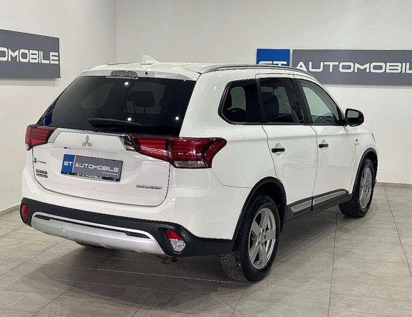 Mitsubishi Outlander 2.0 110 kW image number 5