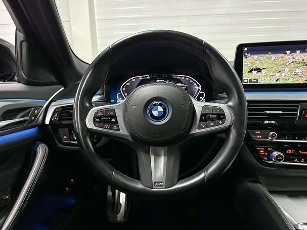 BMW 530 e 215 kW image number 14