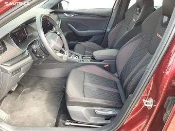 Car image 29
