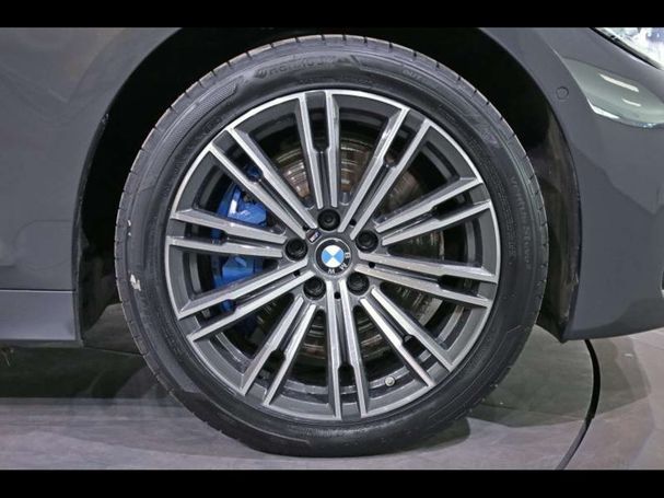 BMW 330 Touring M Sport 185 kW image number 5