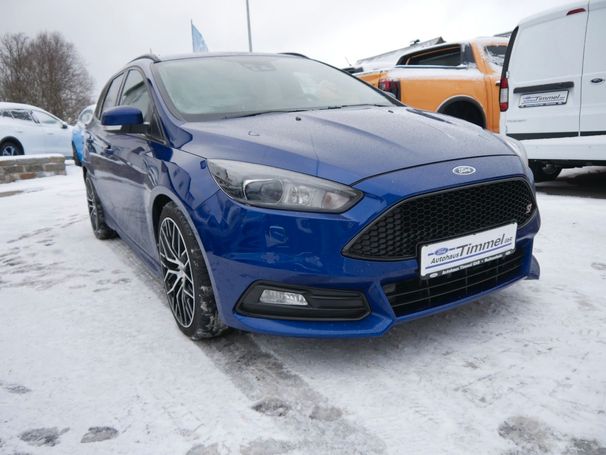 Ford Focus ST 184 kW image number 3