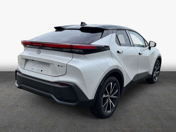 Toyota C-HR 2.0 Hybrid 145 kW image number 3