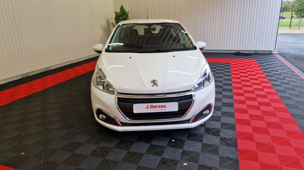 Peugeot 208 PureTech 82 61 kW image number 3