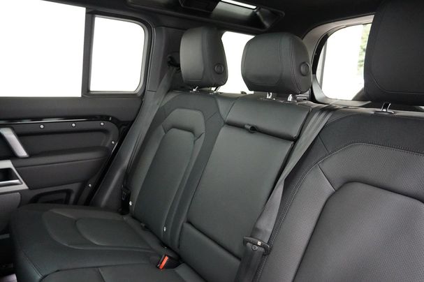 Land Rover Defender 110 2.0 P400e 297 kW image number 18