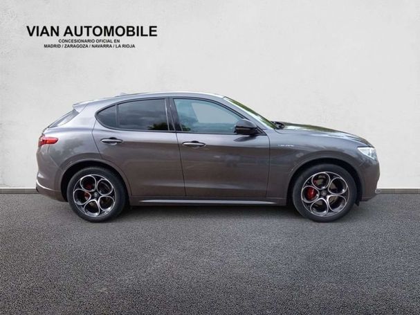 Alfa Romeo Stelvio 2.2 Q4 154 kW image number 4