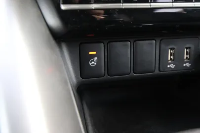 Car image 50