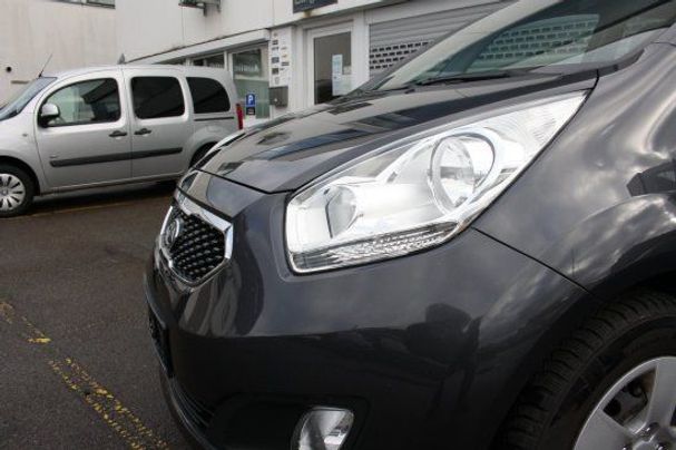 Kia Venga 1.6 CVVT Spirit 92 kW image number 8