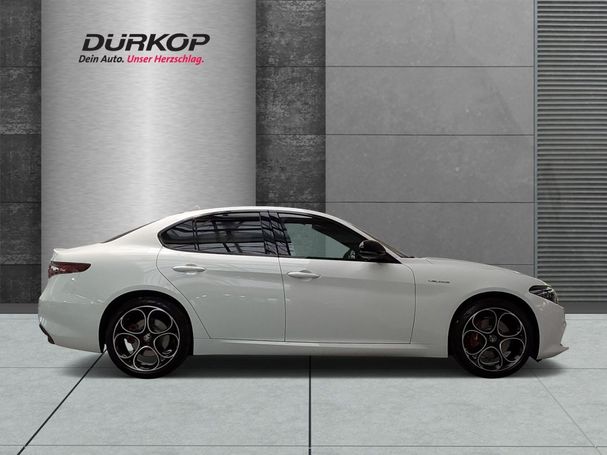 Alfa Romeo Giulia 2.0 Turbo Veloce 206 kW image number 3