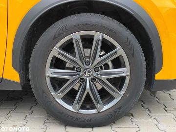Car image 35
