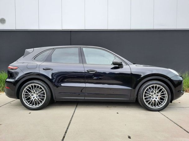 Porsche Cayenne Turbo S Tiptronic 250 kW image number 3