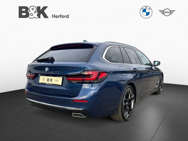 BMW 530i Touring Luxury 180 kW image number 4