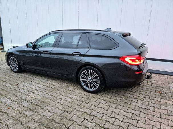 BMW 530d Touring xDrive 195 kW image number 4