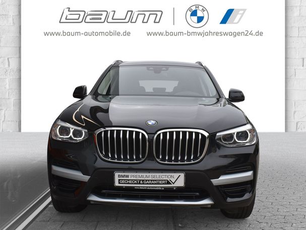 BMW X3 xDrive20d xLine 140 kW image number 2