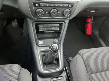 Car image 25