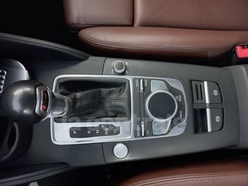 Car image 33