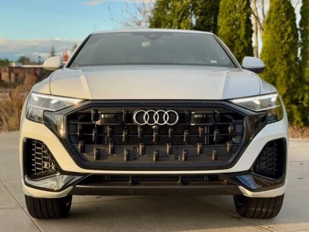 Audi Q8 170 kW image number 2