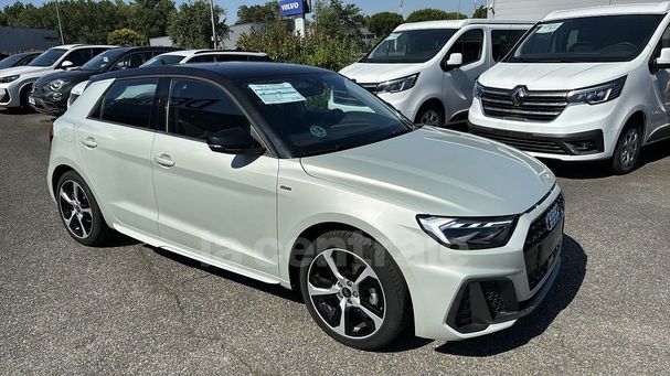 Audi A1 30 TFSI S-line 81 kW image number 2