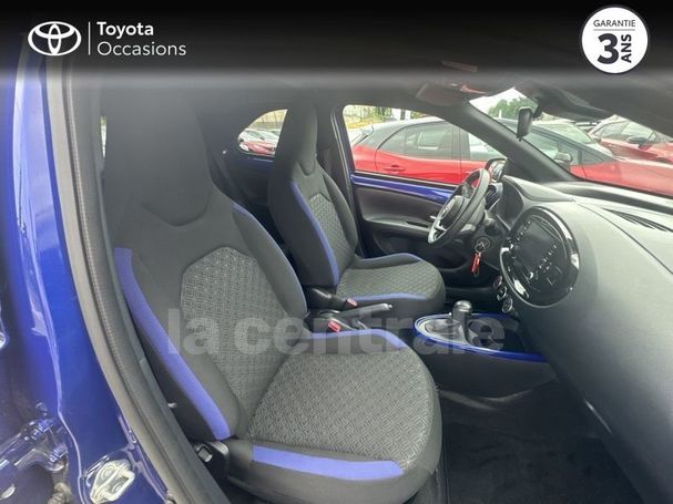 Toyota Aygo X 1.0 VVT-i 53 kW image number 4