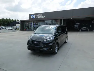 Car image 25