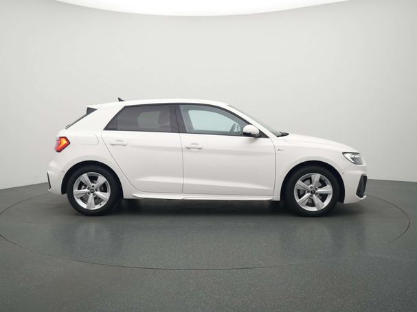 Audi A1 30 TFSI S-line Sportback 85 kW image number 2