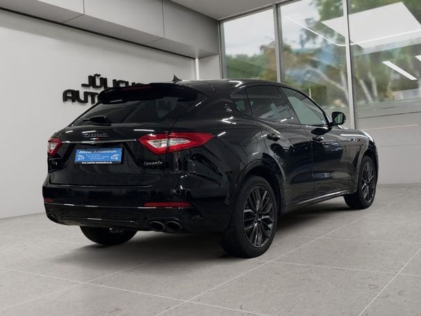 Maserati Levante Q4 GranSport 257 kW image number 4