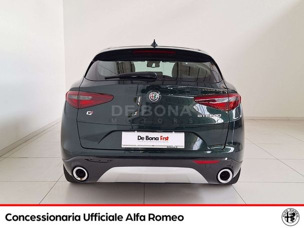 Alfa Romeo Stelvio 2.2 Q4 154 kW image number 4