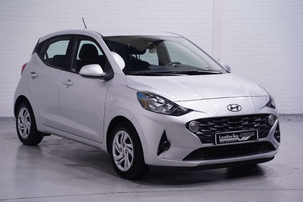 Hyundai i10 1.0 Select 49 kW image number 2