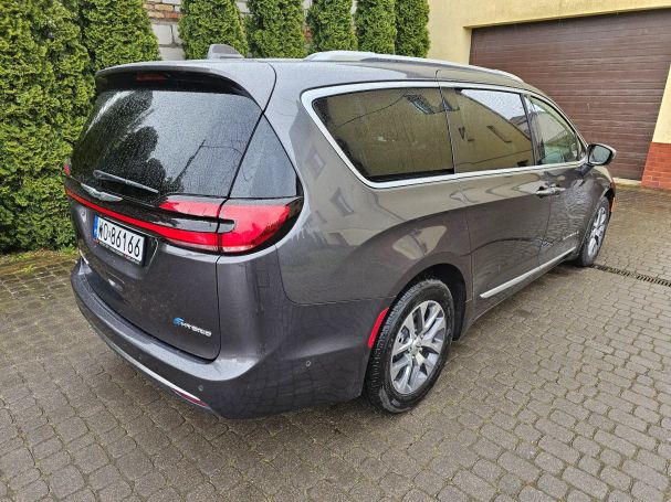 Chrysler Pacifica 210 kW image number 3