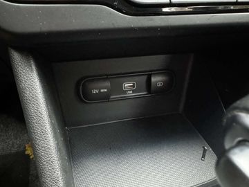 Car image 31