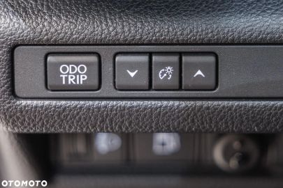 Car image 40