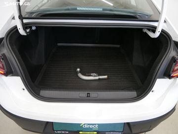 Car image 25