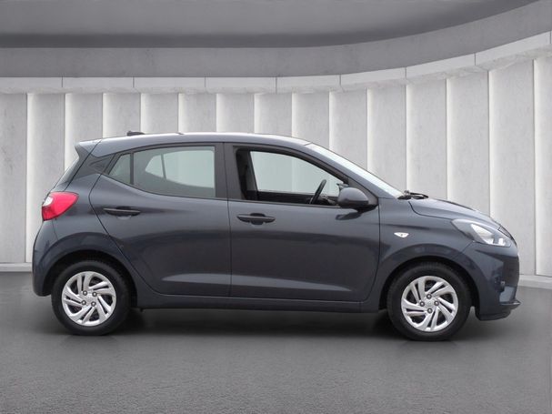 Hyundai i10 1.0 Select 49 kW image number 2