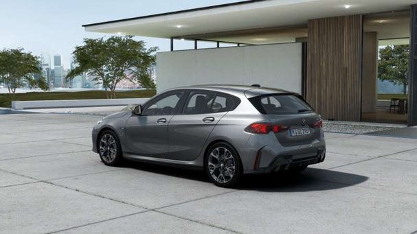 BMW 120i M Sport 125 kW image number 3