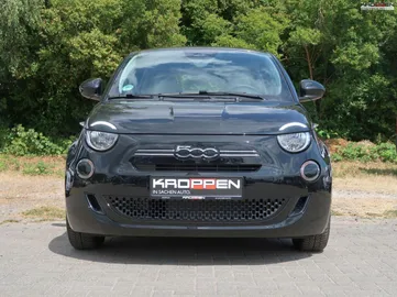 Car image 27