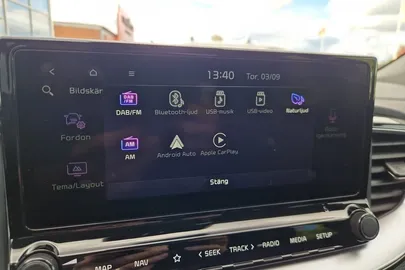 Car image 16