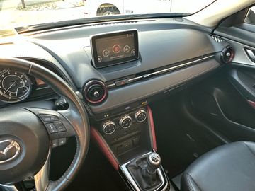 Car image 17