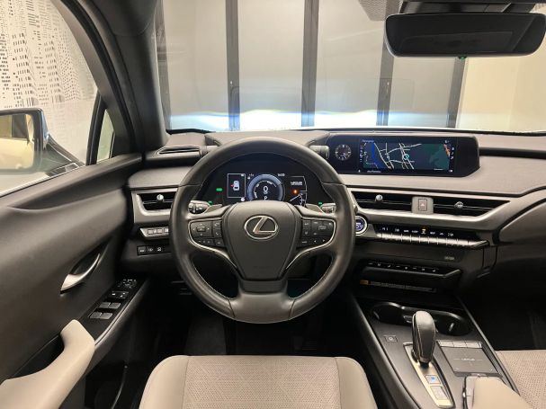 Lexus UX 300e 150 kW image number 4