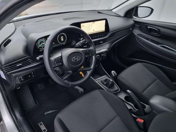 Car image 15