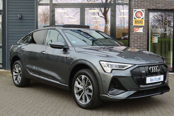 Audi e-tron 55 quattro S-line Sportback 300 kW image number 2